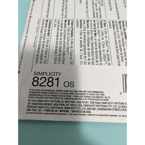 Simplicity Pattern 8281 American Girl Doll PJ's Robe Nightie 18" Uncut NEW - Picture 4 of 6